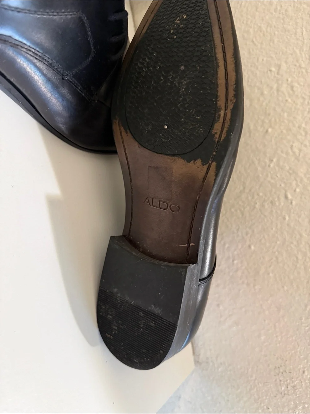 Aldo sleek black